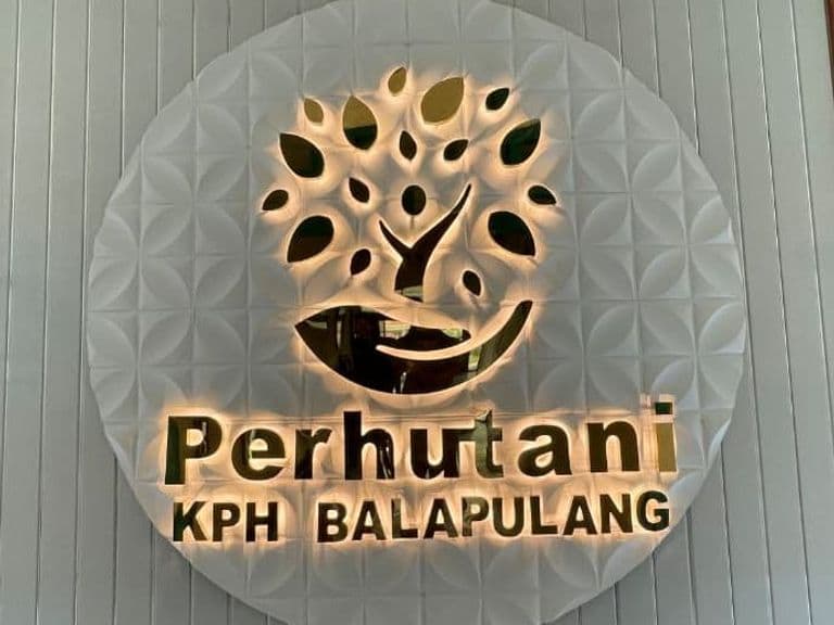 Jasa pembuatan Huruf timbul terbaik terjangkau tegal slawi brebes pemalang